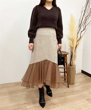 裾ボリュームフィッシュテールスカート(82ベージュ-Ｓ)