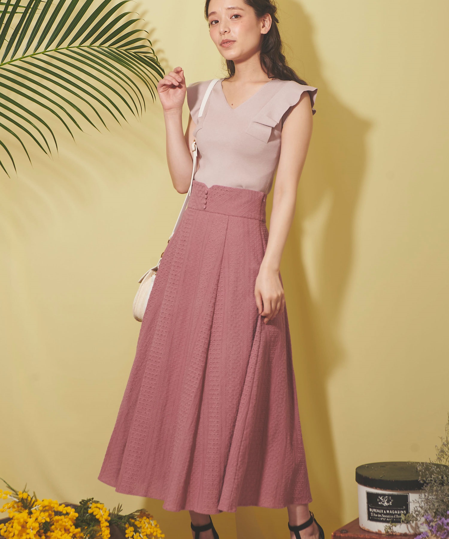 楊柳レーススカート | フレアスカート | NOELA OFFICIAL WEB STORE