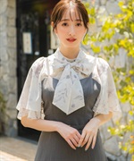 Noble（ノーブル）の「アシンメトリーラッフルブラウス