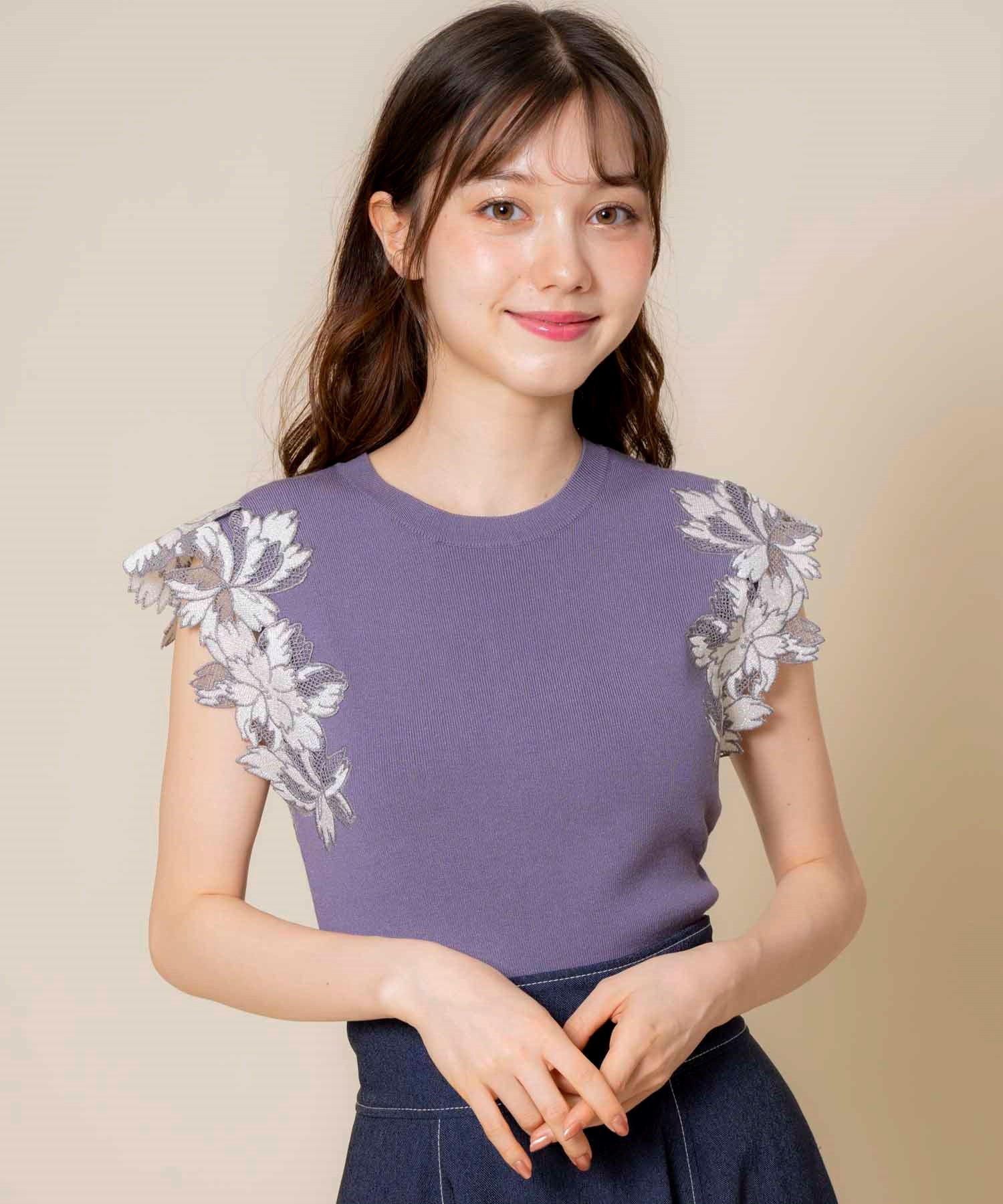 キラキラフラワーレースニット | ニット | Noela OFFICIAL WEB STORE