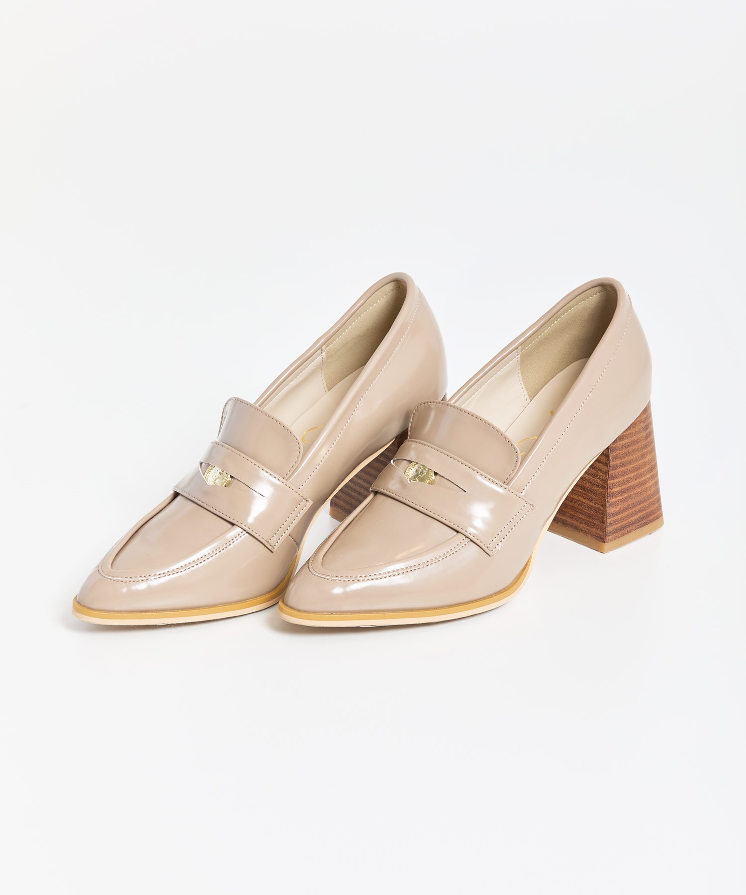 コインポイントローファー | パンプス | Noela OFFICIAL WEB STORE コインポイントローファー | パンプス | Noela OFFICIAL WEB STORE