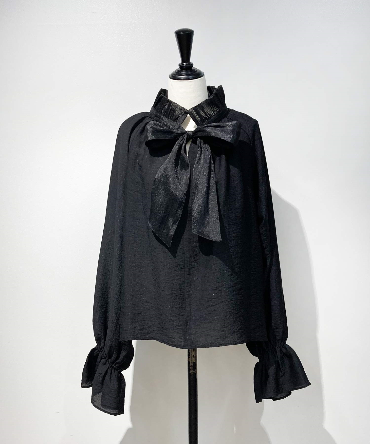 ボウタイブラウス | シャツ・ブラウス | Noela OFFICIAL WEB STORE ボウタイブラウス | シャツ・ブラウス | Noela OFFICIAL WEB STORE