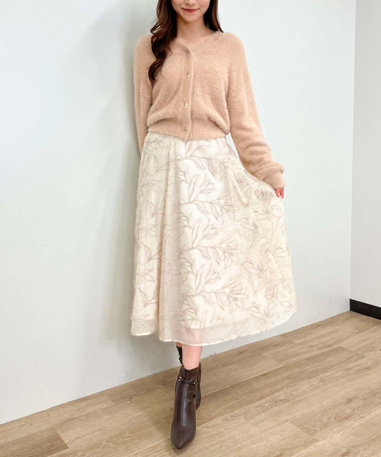 モール刺繍フラワースカート(82ベージュ-Ｓ)