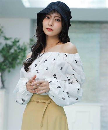 シャツ・ブラウス | TOPS | Noela OFFICIAL WEB STORE シャツ・ブラウス | TOPS | Noela OFFICIAL WEB STORE