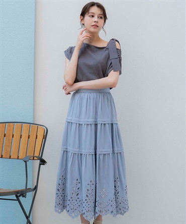 刺繍マキシスカート(72サックス-Ｍ)