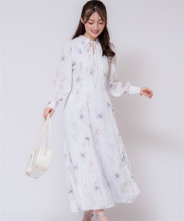 ロングワンピース | ONE PIECE | Noela OFFICIAL WEB STORE ロングワンピース | ONE PIECE | Noela OFFICIAL WEB STORE
