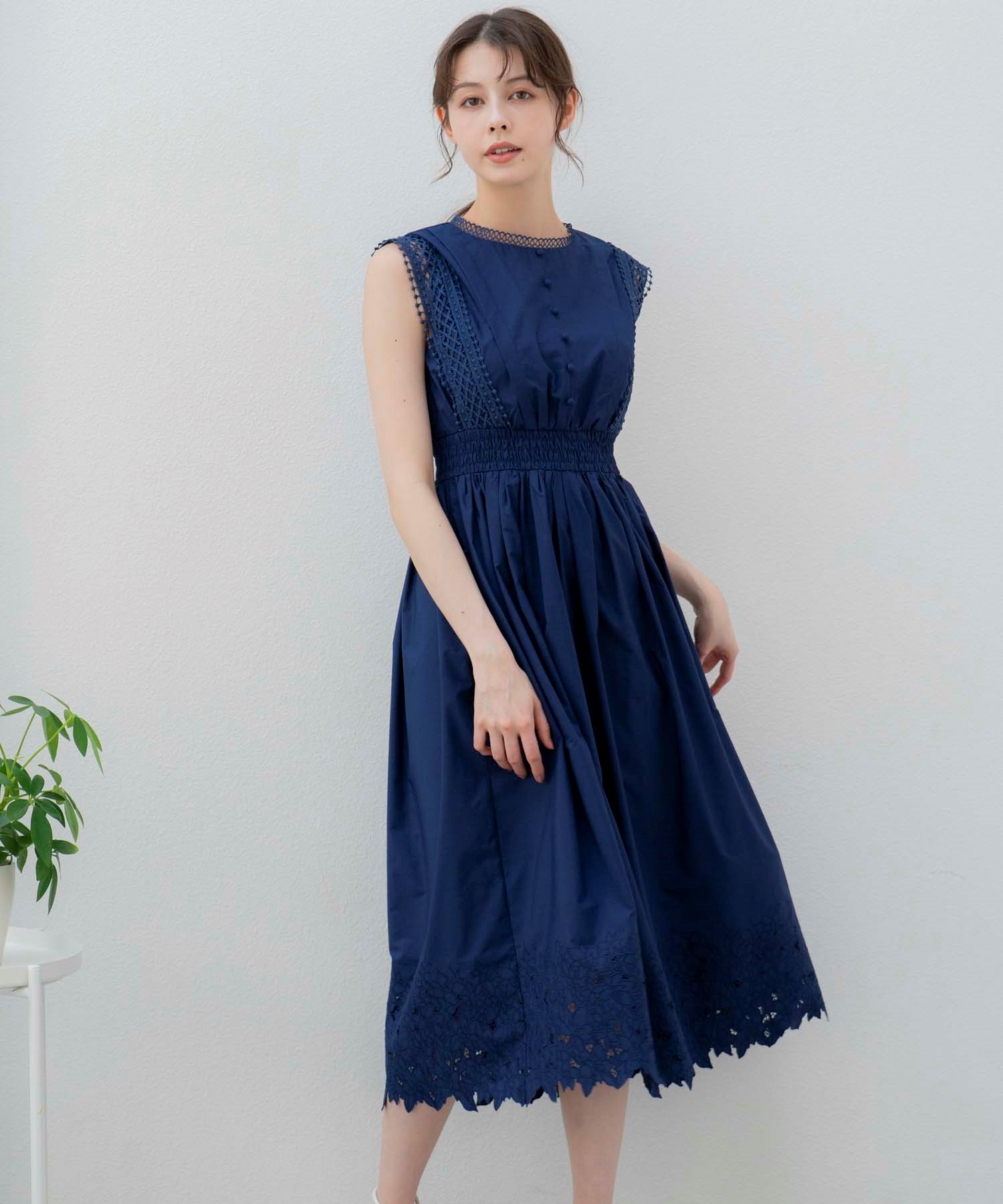 予約】レース刺繍ワンピ | ロングワンピース | Noela OFFICIAL 予約】レース刺繍ワンピ | ロングワンピース | Noela OFFICIAL