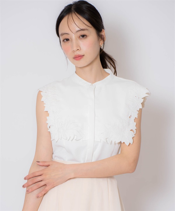【予約】刺繍カラーブラウス