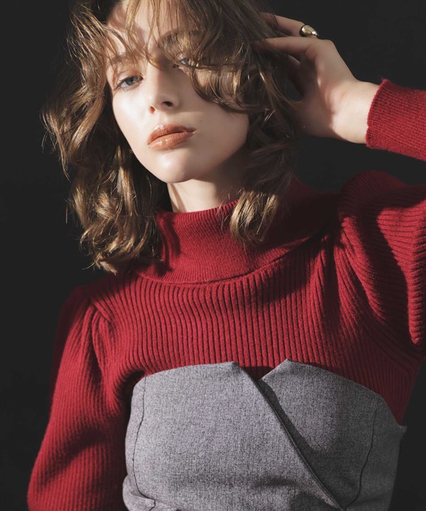 【予約】タートルネックリブニット