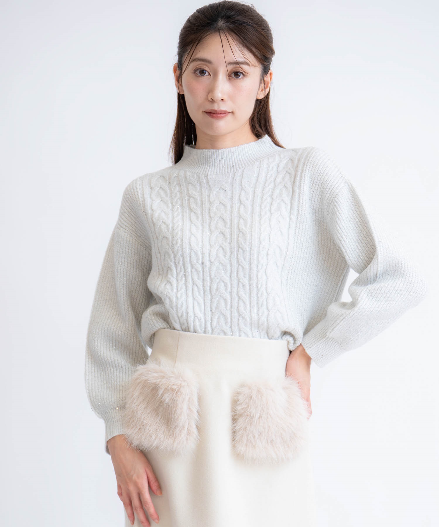 【予約】スパンコールラメケーブルニット(12ライトグレー-フリー-11月下旬ごろのお届け)