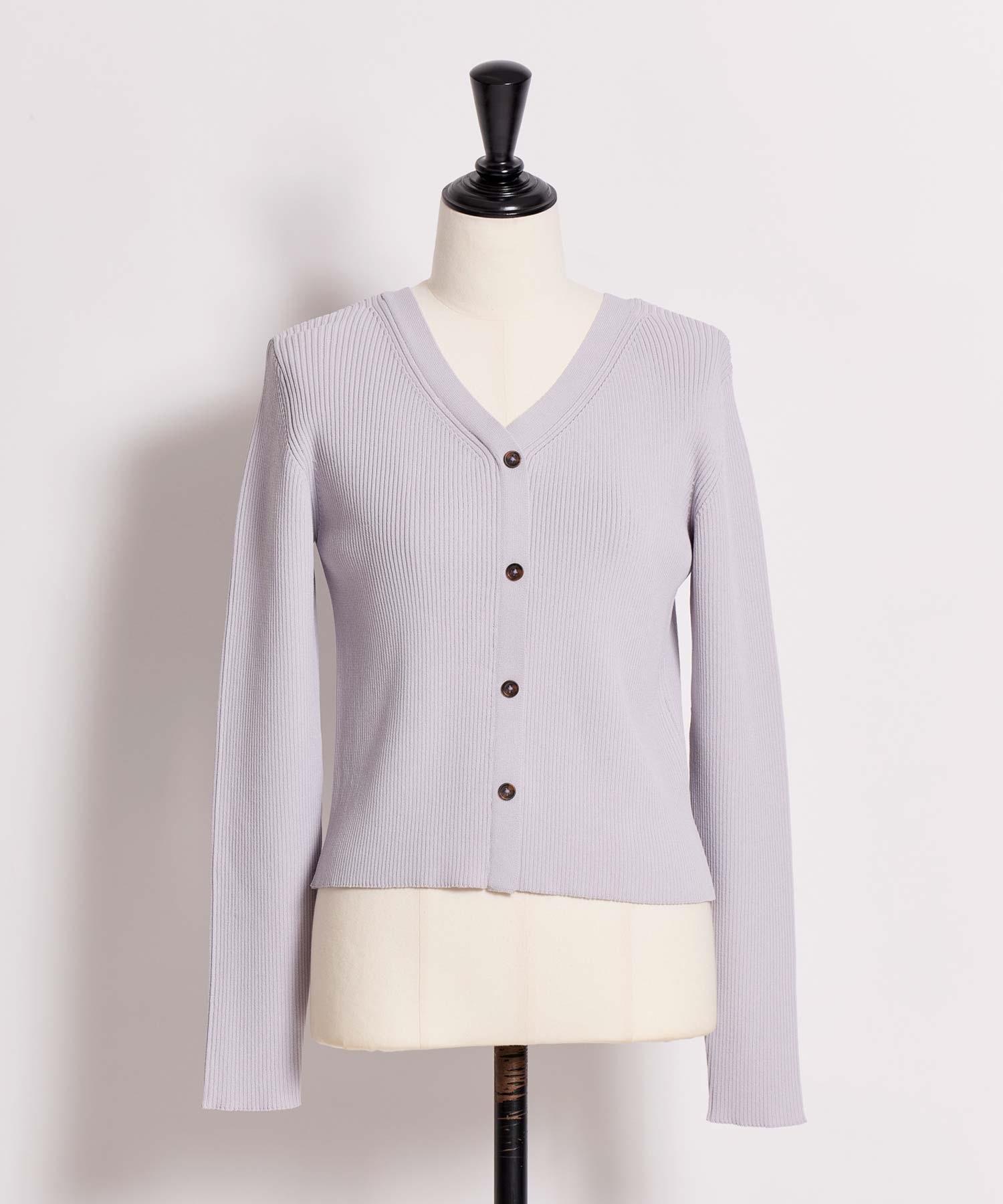 【予約】Ｖネックボタンリブニット(22ラベンダー-フリー-3月下旬ごろのお届け)
