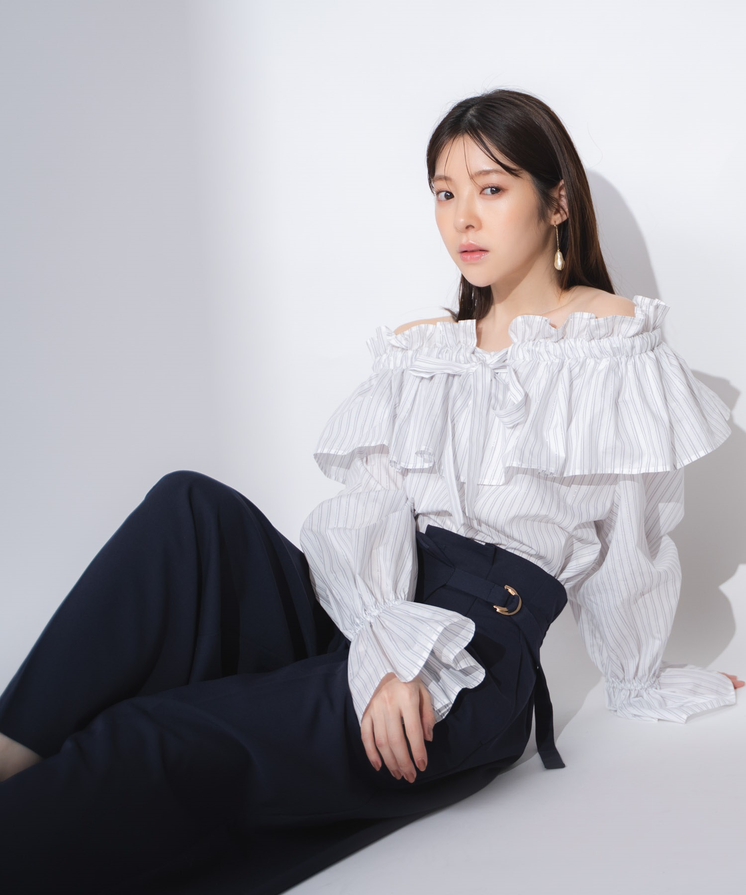 【予約】フレアカラータイブラウス