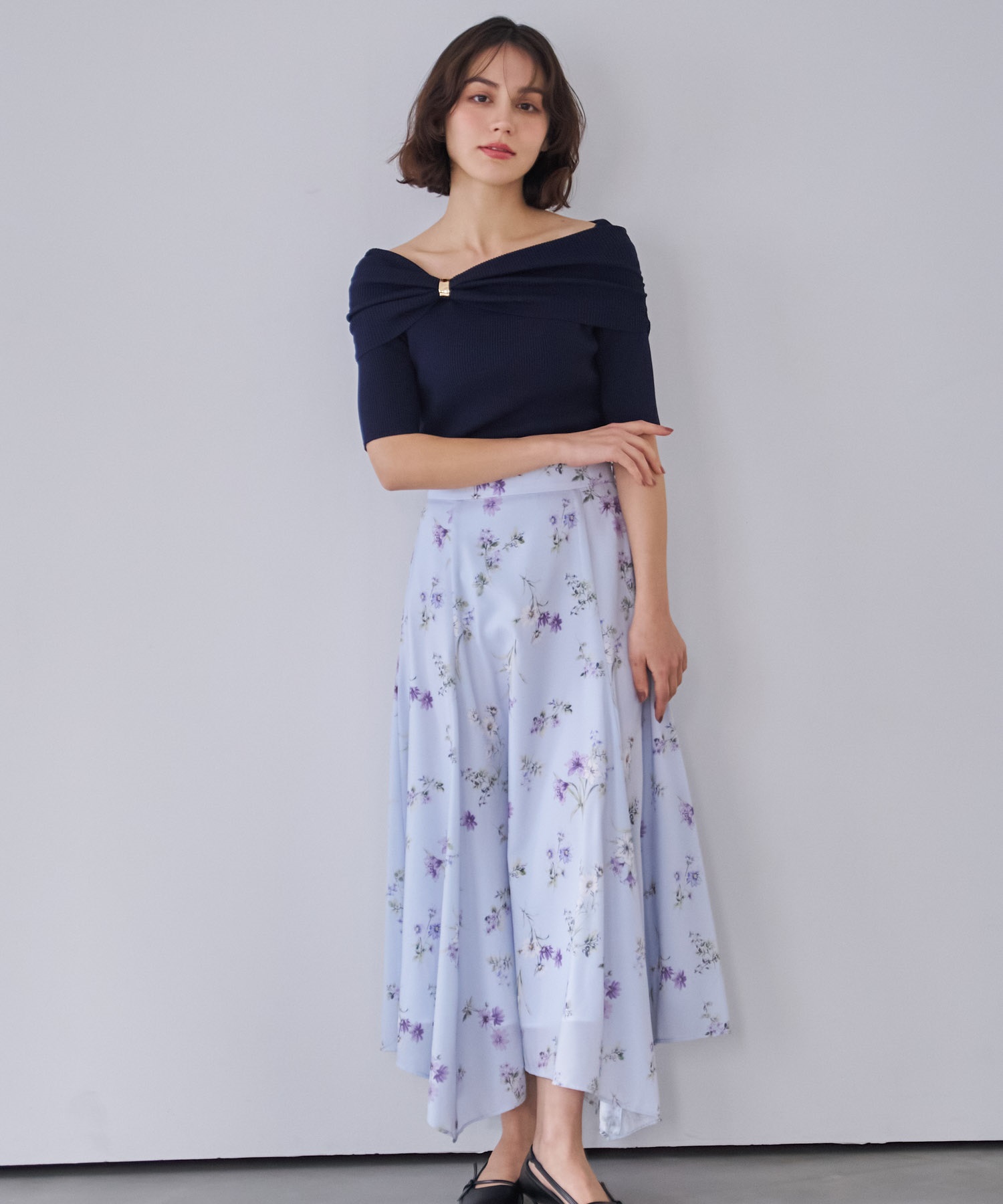 【予約】花柄イレヘムフレアスカート(72サックス-Ｓ-3月下旬ごろのお届け)