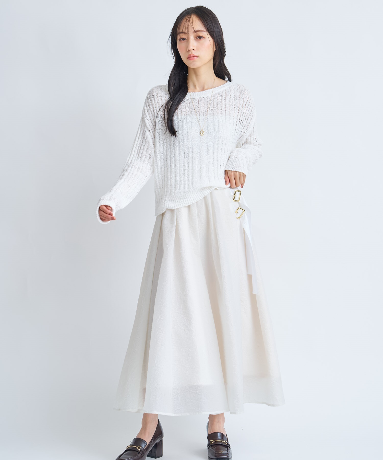 【予約】シアーエンボスフレアスカート(01オフホワイト-Ｓ-3月下旬ごろのお届け)