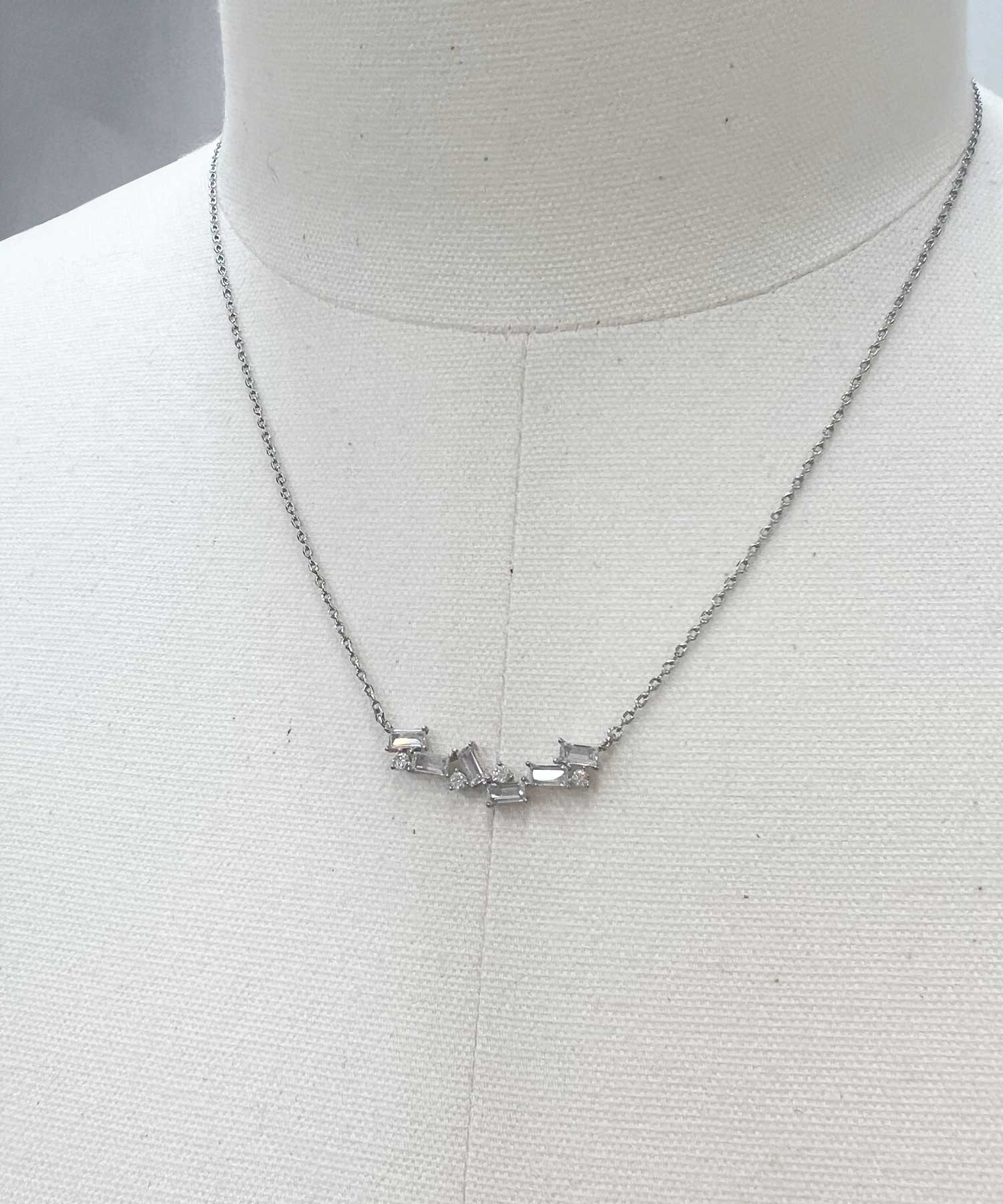 【予約】ビジューラインネックレス(13シルバー-フリー-2月下旬ごろのお届け)