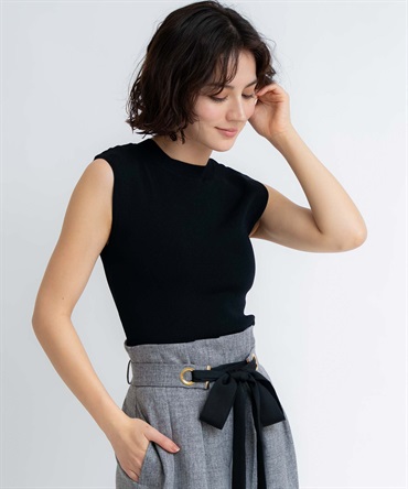 【予約】ハイネックノースリニット