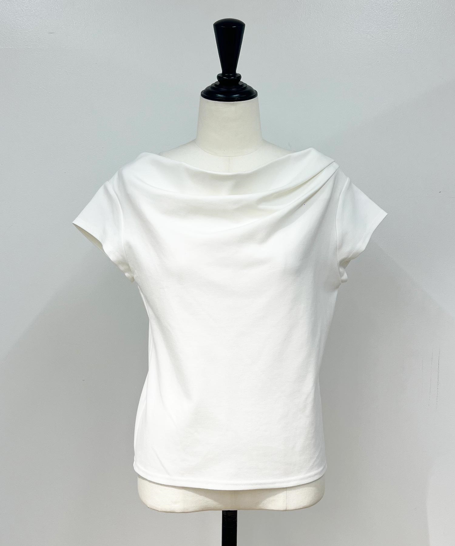 【予約】ドレープカットソー(01オフホワイト-フリー-4月下旬ごろのお届け)