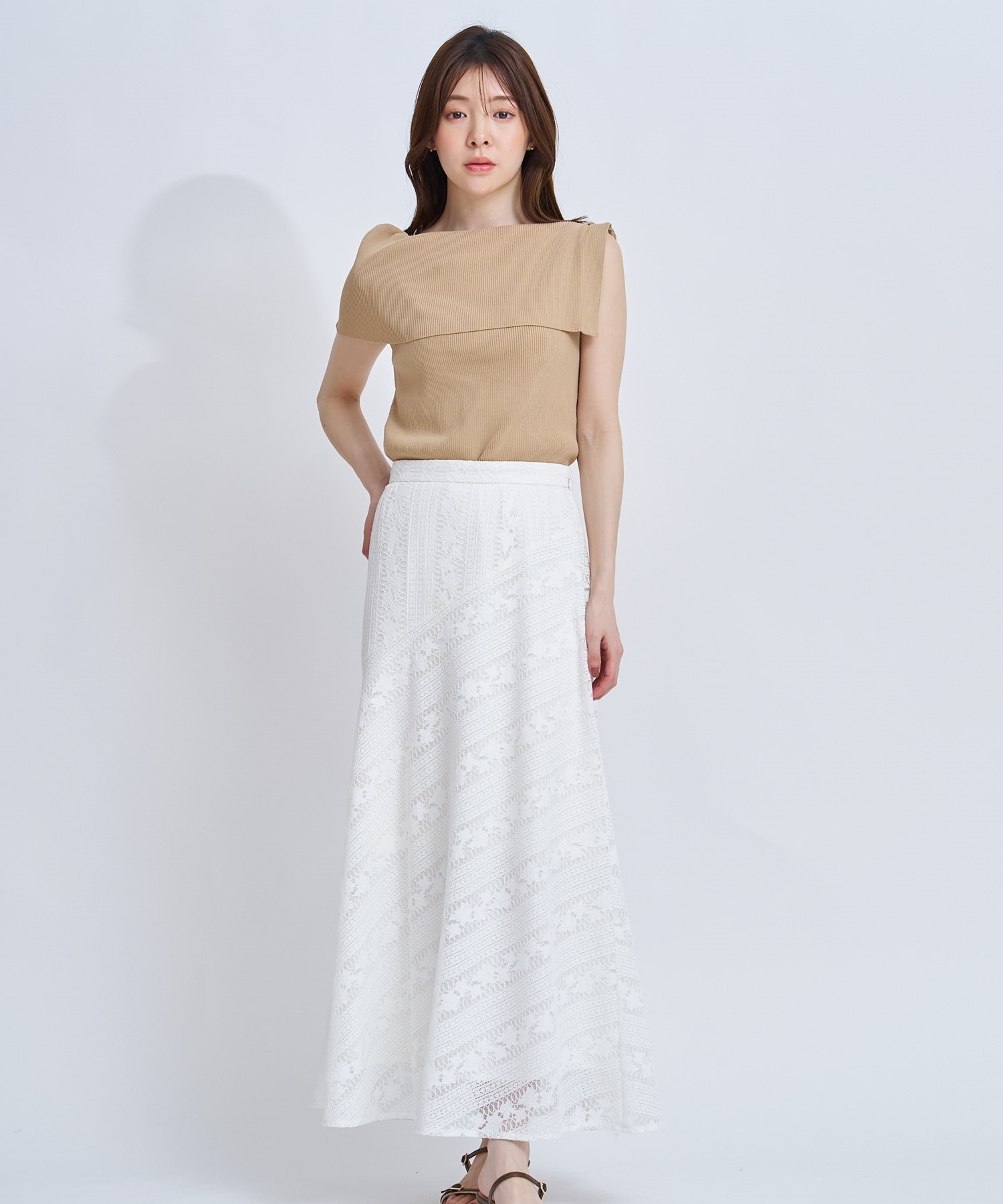 【予約】【SSサイズあり】パネルレーススカート(01オフホワイト-ＳＳ-4月下旬ごろのお届け)