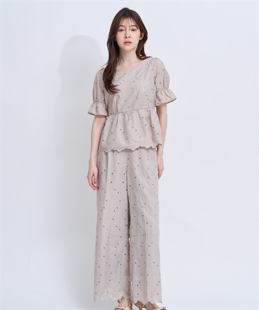 【予約】フラワー刺繍パンツ