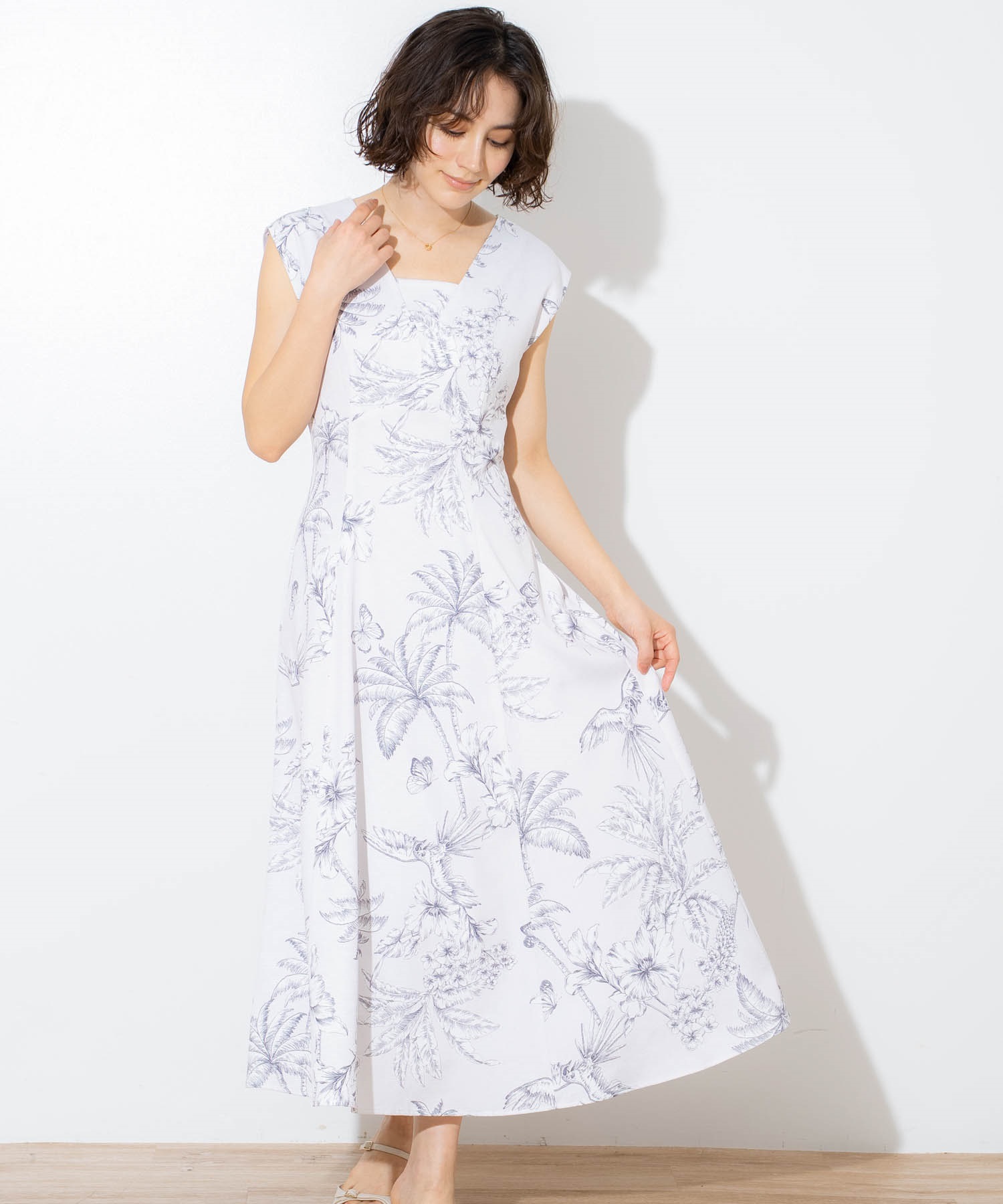 【予約】ボタニカルプリントワンピース(12ライトグレー-Ｓ-5月下旬ごろのお届け)