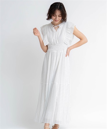 【予約】プリーツドットワンピース(01オフホワイト-Ｍ-5月下旬ごろのお届け)