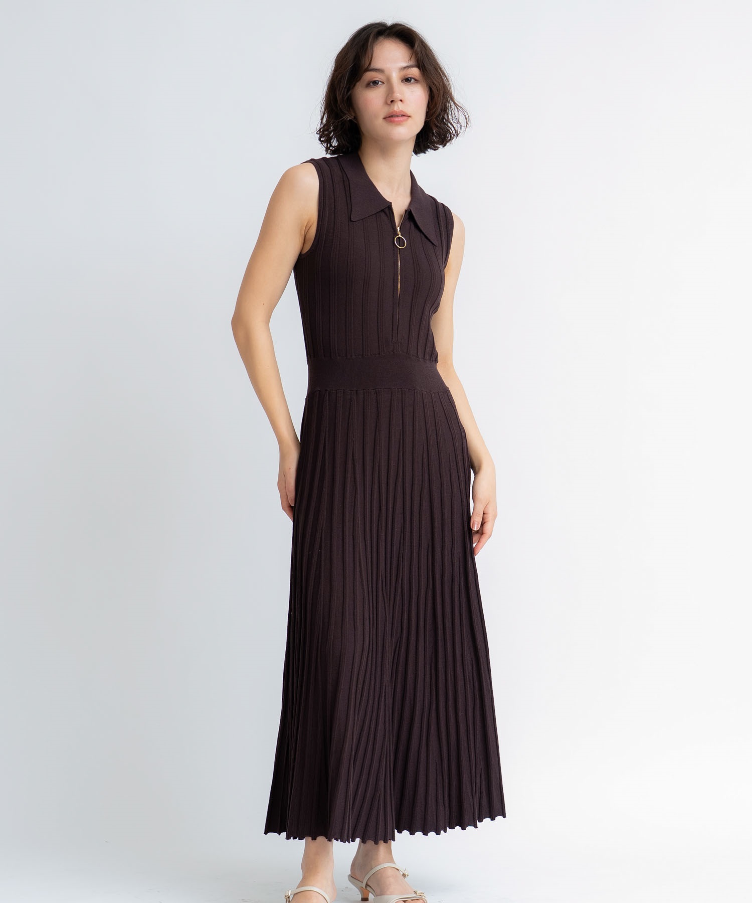 【予約】ハーフジップリブニットワンピース