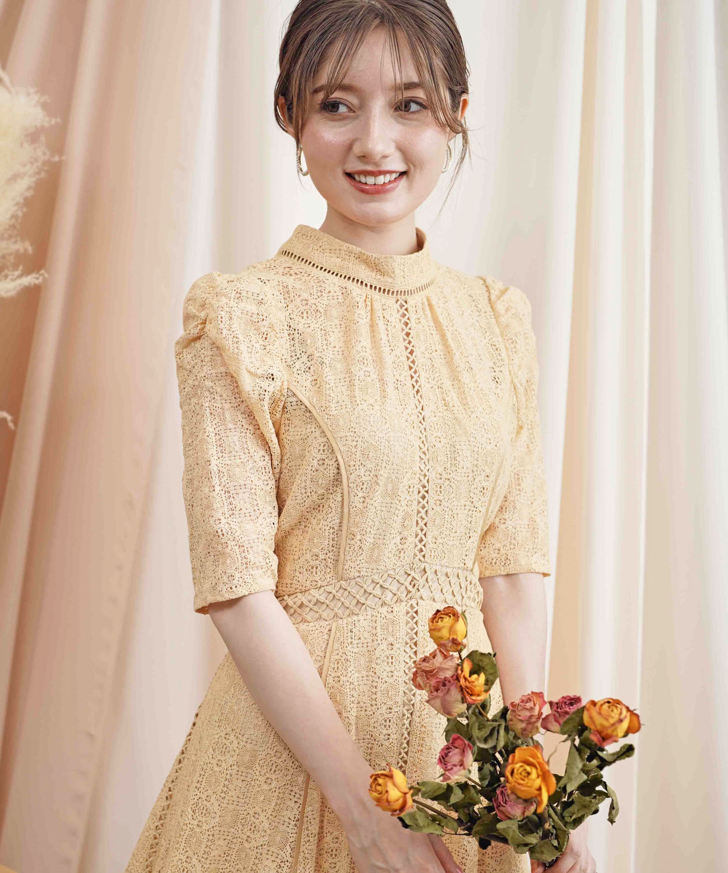 NOELA ノエラ　ワンピース　レースワンピース　ピンク　結婚式　お呼ばれ 半袖