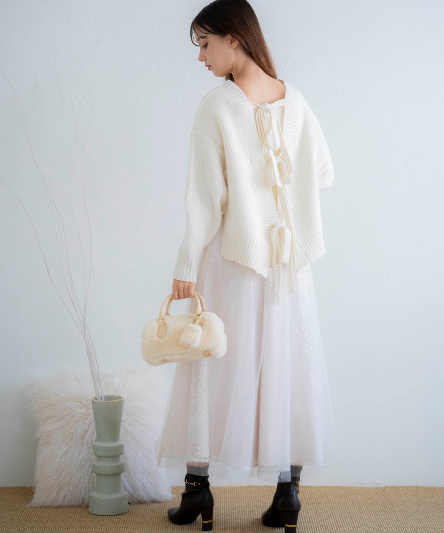 バックリボンゆるニット | ニット | Noela OFFICIAL WEB STORE