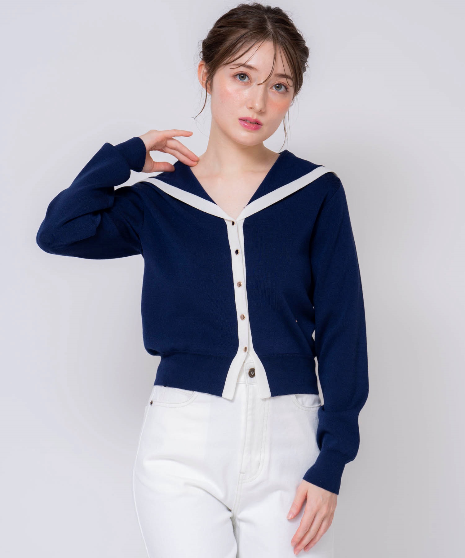 刺繍セーラーカラーニット | ニット | Noela OFFICIAL WEB STORE
