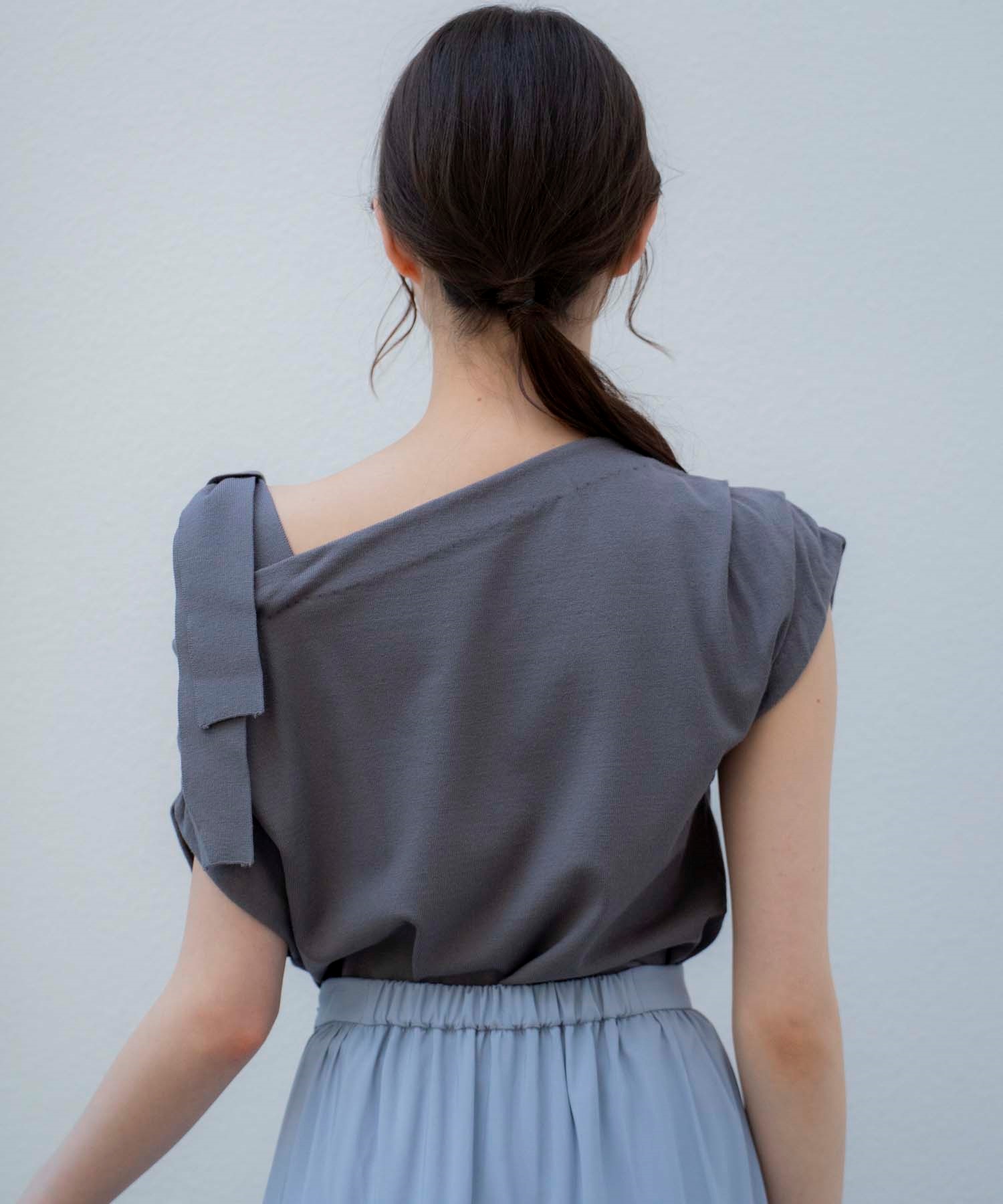 ワンショルダーニット | ニット | Noela OFFICIAL WEB STORE